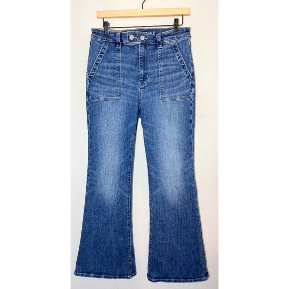 American Eagle Super High Rise Flare Jeans Women’s 12 Blue Next Level Stretch - Picture 1 of 9